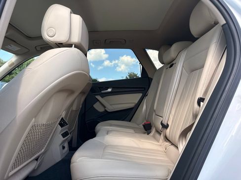 Used 2018 Audi Q5 2.0T Premium Plus w/ Premium Plus Package AWD/4WD image 29
