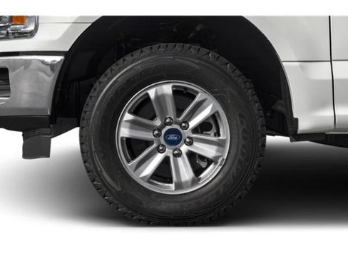 Used 2020 Ford F150 XLT w/ Equipment Group 302A Luxury AWD/4WD image 11