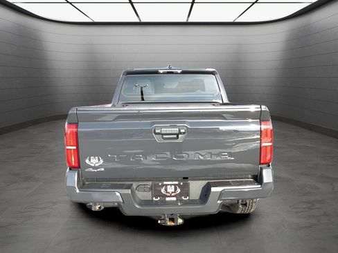 Used 2024 Toyota Tacoma SR5 image 4