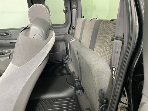 Used 2002 Ford F150 King Ranch image 11