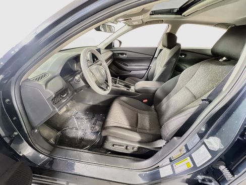 Used 2023 Honda Accord EX image 20