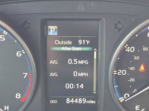Used 2017 Toyota RAV4 XLE w/ Carpet Mat Package FWD image 26