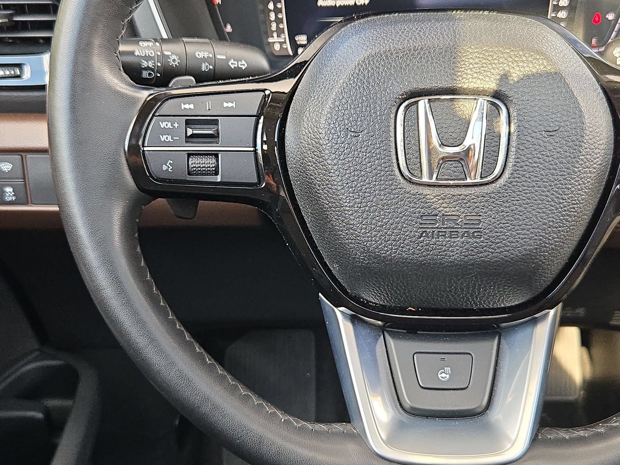 Used 2023 Honda Pilot Elite image 21