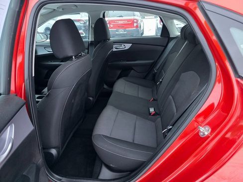 Certified 2024 Kia Forte LXS w/ LXS Technology Package image 17