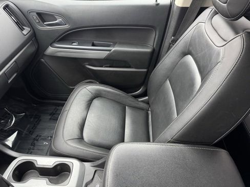 Used 2019 Chevrolet Colorado ZR2 image 21