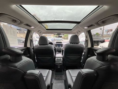 Used 2020 Subaru Ascent Limited w/ Technology Package AWD/4WD image 17