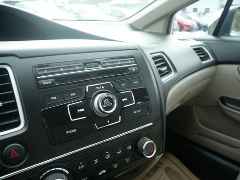 Used 2014 Honda Civic LX image 12