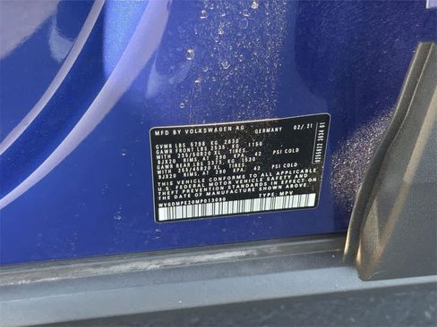 Used 2021 Volkswagen ID.4 1st Edition image 7