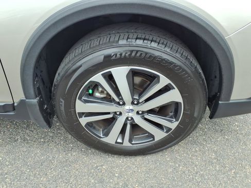 Used 2018 Subaru Outback 2.5i Limited AWD/4WD image 7