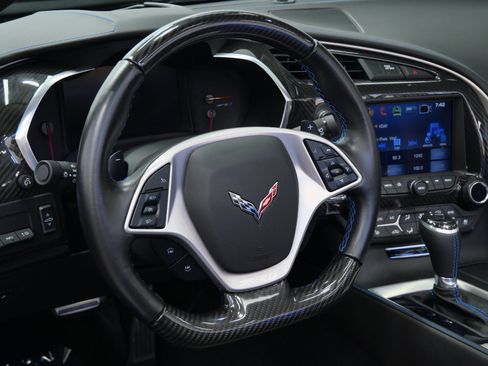 Used 2019 Chevrolet Corvette ZR1 RWD image 15