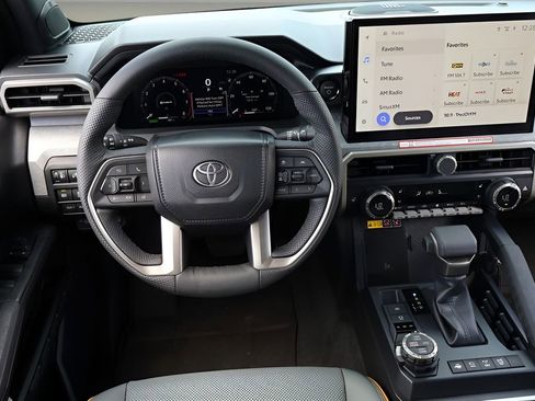 Certified 2025 Toyota Tacoma 4x4 Double Cab Hybrid image 14