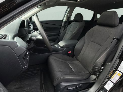 Used 2023 Honda Accord EX image 12