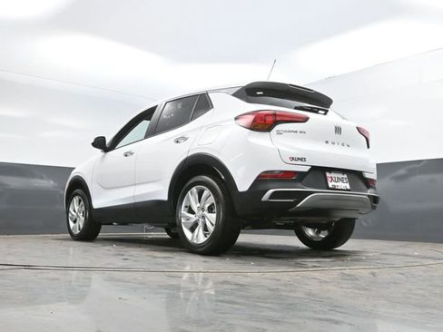 Used 2025 Buick Encore GX Preferred image 46