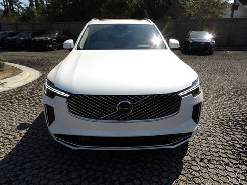 New 2026 Volvo XC90 T8 Ultra w/ Protection Package Premier AWD/4WD image 2