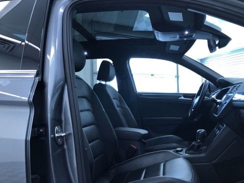 Used 2019 Volkswagen Tiguan S AWD/4WD image 24