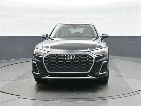 Used 2023 Audi Q5 2.0T Premium Plus image 2