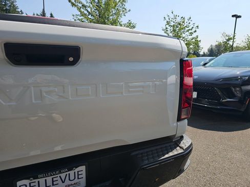 New 2026 Chevrolet Colorado W/T w/ WT Custom Package AWD/4WD image 19