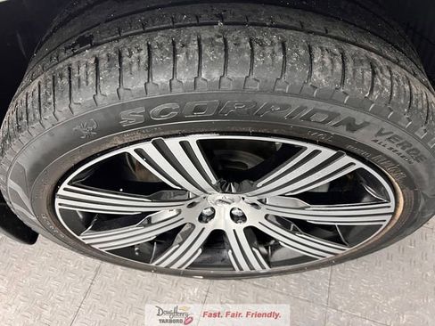 Used 2024 Volvo XC90 B6 Plus w/ Protection Package Premier AWD/4WD image 20