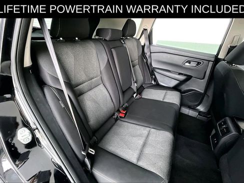 Used 2024 Nissan Rogue SV FWD image 36
