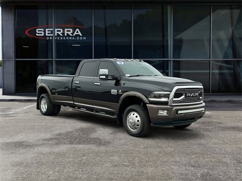 Used 2018 RAM 3500 Laramie Longhorn w/ Max Tow Package image 7