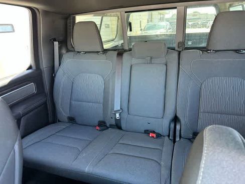 Used 2022 RAM 1500 Big Horn AWD/4WD image 5