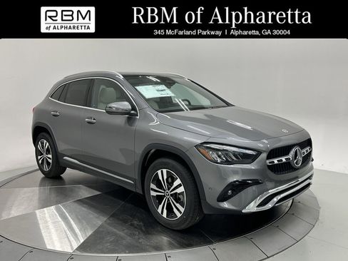 New 2026 Mercedes-Benz GLA 250 image 1
