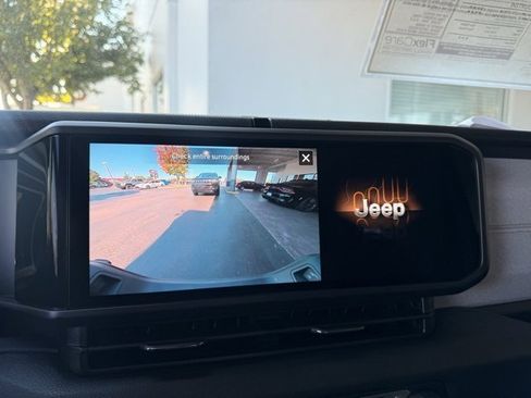 New 2026 Jeep Gladiator Sport image 18