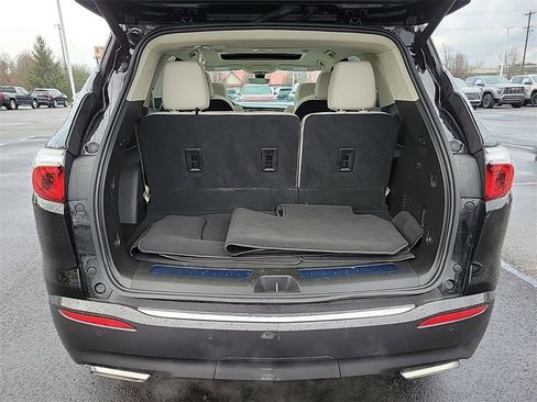 Used 2024 Buick Enclave Premium w/ Experience Buick Package image 7