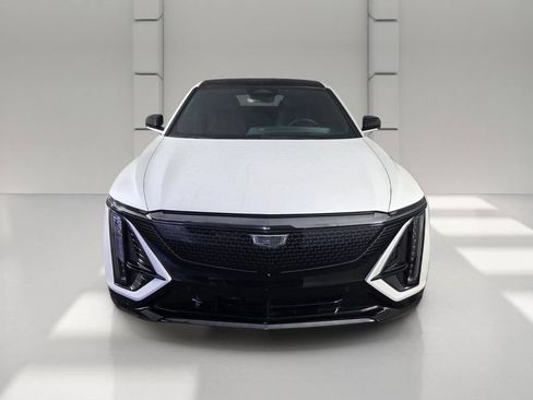 Used 2024 Cadillac Lyriq Sport w/ LPO, Floor Liner Package RWD image 3