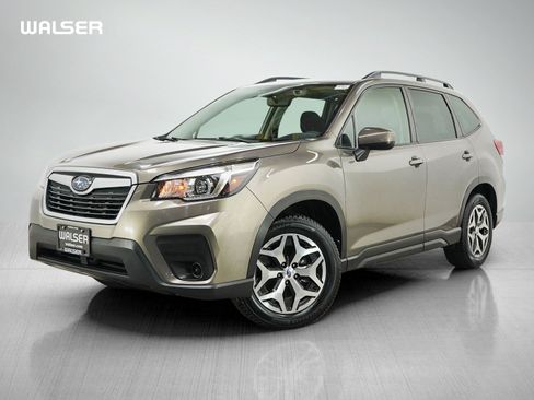 Used 2019 Subaru Forester Premium w/ All-Weather Package AWD/4WD image 1