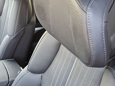 New 2026 Cadillac Vistiq Sport image 23