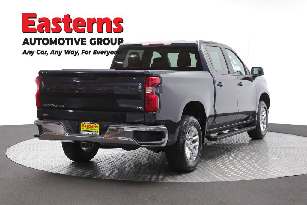 Used 2022 Chevrolet Silverado 1500 LT AWD/4WD image 6