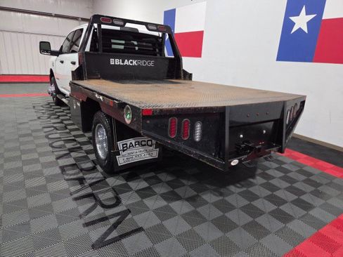 Used 2024 RAM 3500 SLT w/ Quick Order Package 2YG SLT AWD/4WD image 11