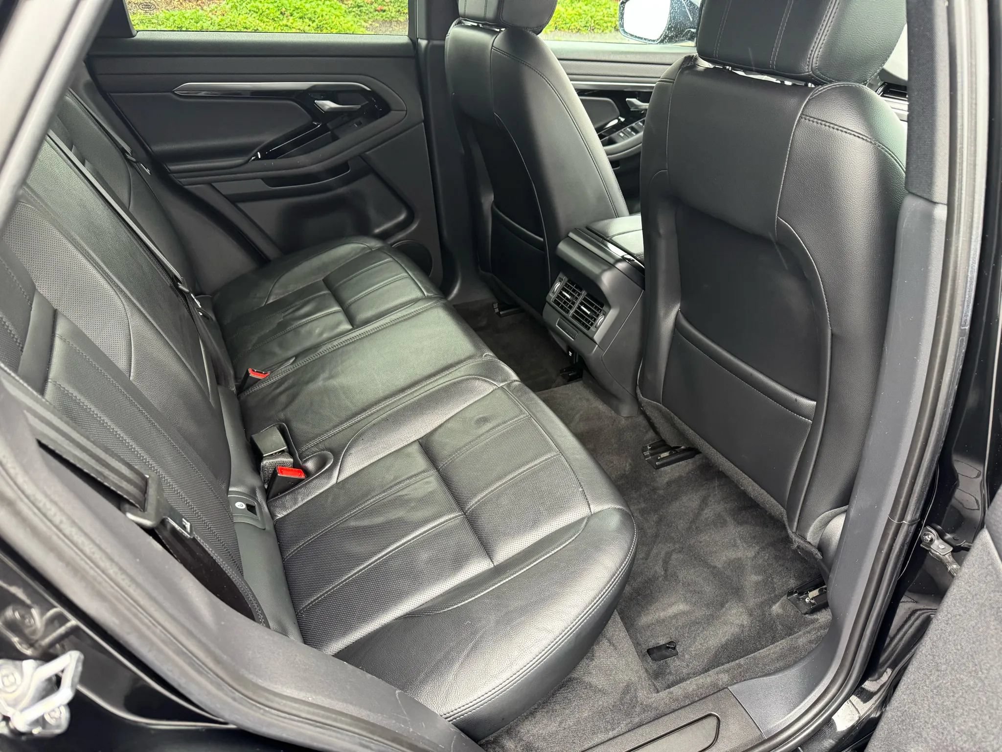 Used 2020 Land Rover Range Rover Evoque S AWD/4WD image 26
