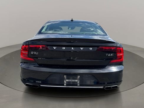 Used 2018 Volvo S90 T6 Inscription w/ Convenience Package image 6