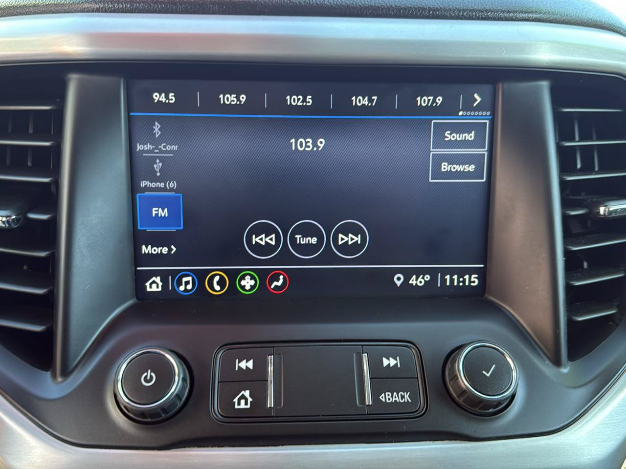 Used 2020 GMC Acadia SLE w/ Driver Convenience Package AWD/4WD image 17