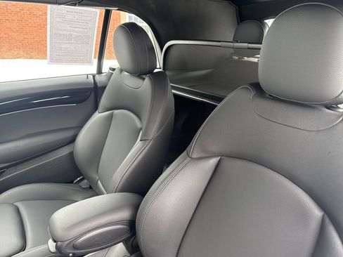 Used 2024 MINI Cooper S image 11