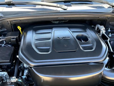 Used 2021 Jeep Grand Cherokee Laredo X AWD/4WD image 36