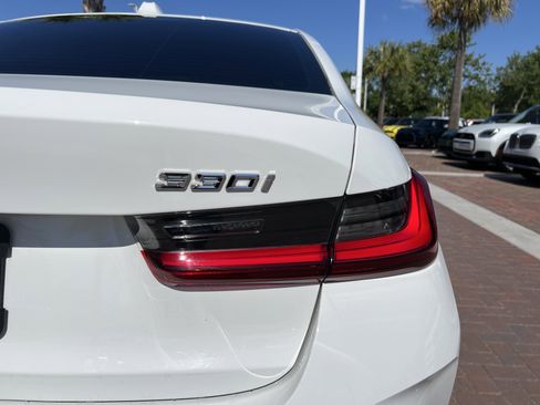 Used 2024 BMW 330i Sedan w/ Premium Package RWD image 42