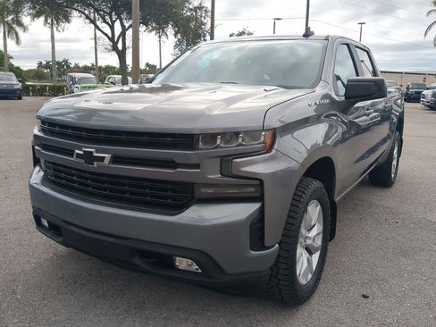Used 2020 Chevrolet Silverado 1500 RST w/ All-Star Edition image 9