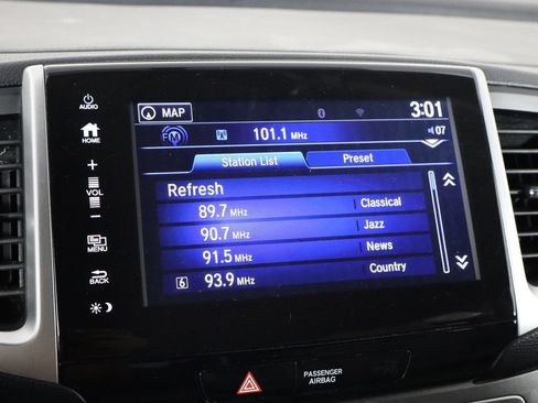 Used 2017 Honda Pilot EX-L image 31