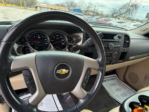 Used 2011 Chevrolet Silverado 1500 LT w/ Texas Edition image 11