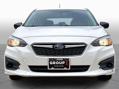 Used 2019 Subaru Impreza 2.0i image 3