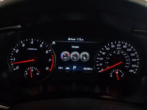 Used 2022 Kia Stinger GT2 RWD image 24
