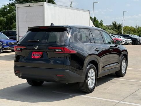 Used 2026 Toyota Grand Highlander FWD image 7