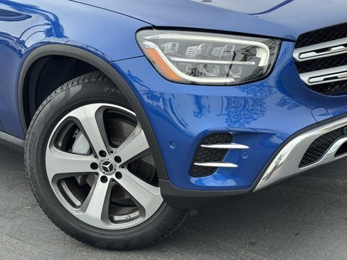 Used 2022 Mercedes-Benz GLC 300 image 2