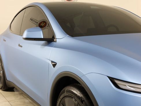 Used 2026 Tesla Model Y Long Range image 37