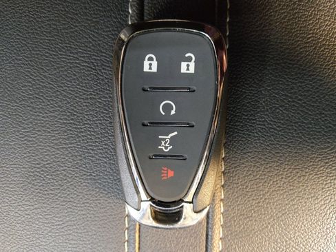Used 2023 Chevrolet Blazer LT w/ Convenience Package FWD image 32