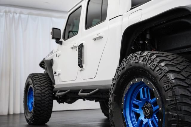 Used 2021 Jeep Gladiator Overland AWD/4WD image 32