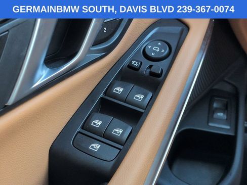 Used 2025 BMW 330i xDrive Sedan w/ Premium Package AWD/4WD image 27